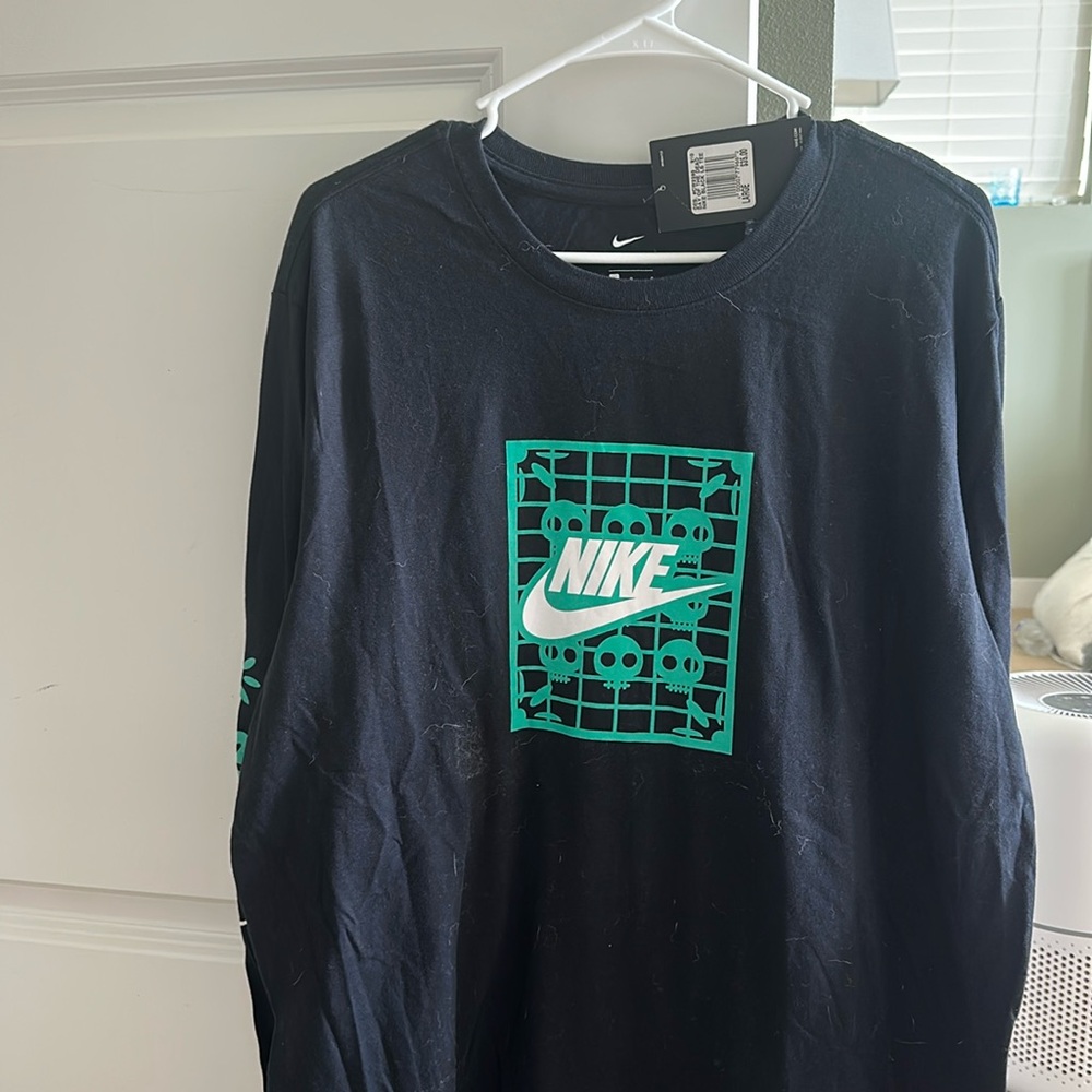 Black long t shirt